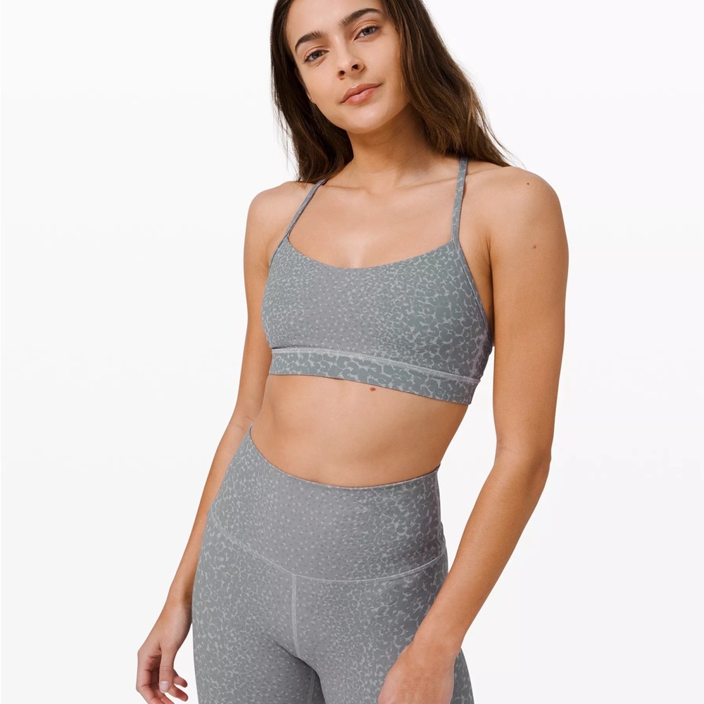 Lululemon Flow Y Bra Nulu